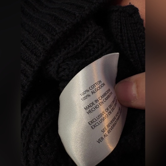 GAP Women's Black Cardigan Sweater 100% Cotton - Picture 5 of 5